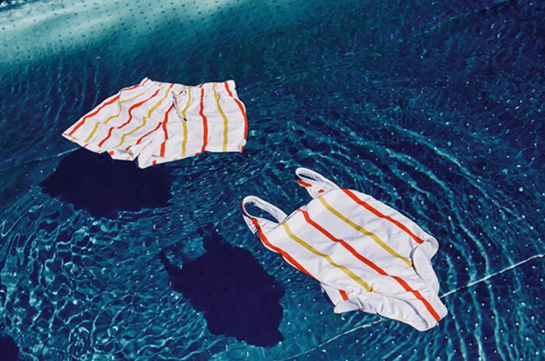 You are currently viewing Mcdonald’s recycle ses pailles en maillots de bain